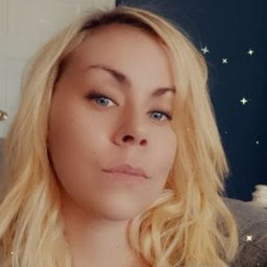 Meet your Posher, Roxana